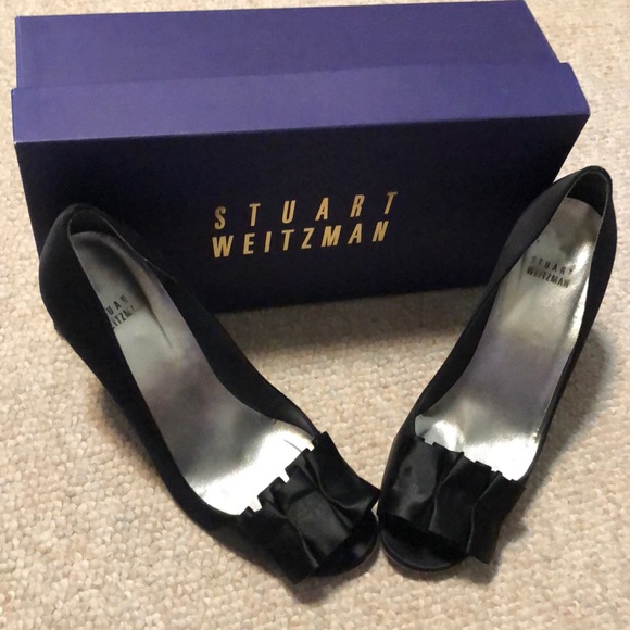 Stuart Weitzman Shoes - Stuart Weitzman Gigiritz black satin heels